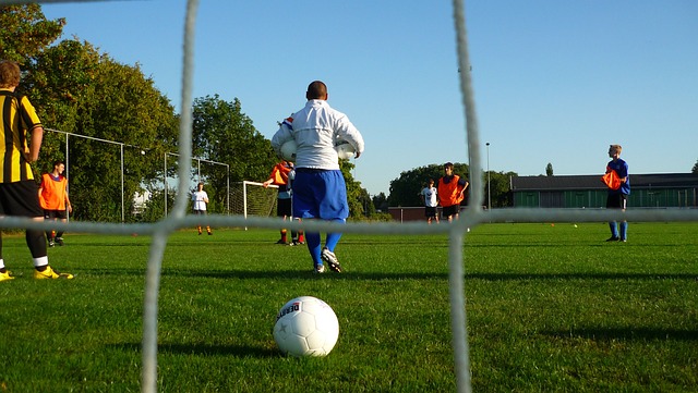 而江旻憓則 而江旻憓則